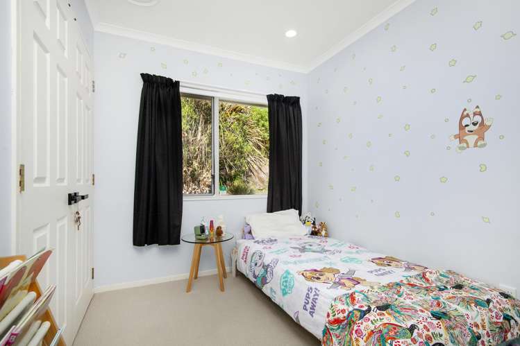 125 Woodman Drive Tawa_18