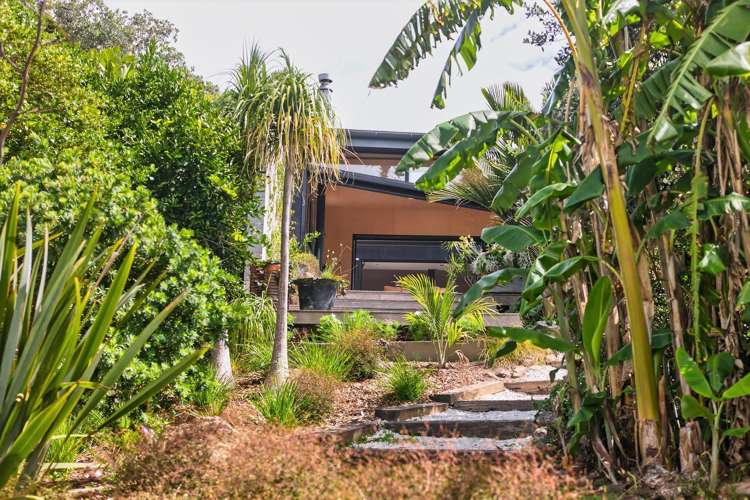 12 Ridge Road Oneroa_24