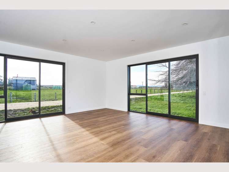 1118 Wharerata Road Muriwai_8