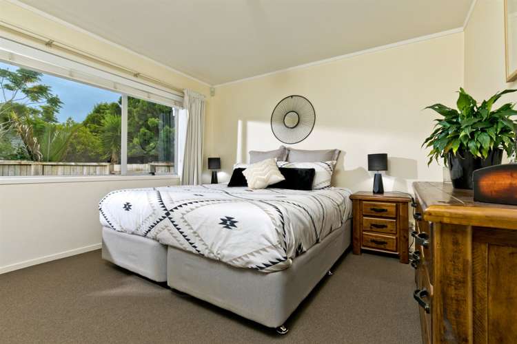 1/24 Woodglen Road Glen Eden_14