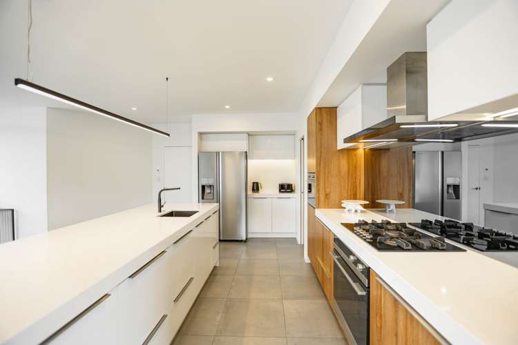 47 Grayshott Avenue Casebrook_3