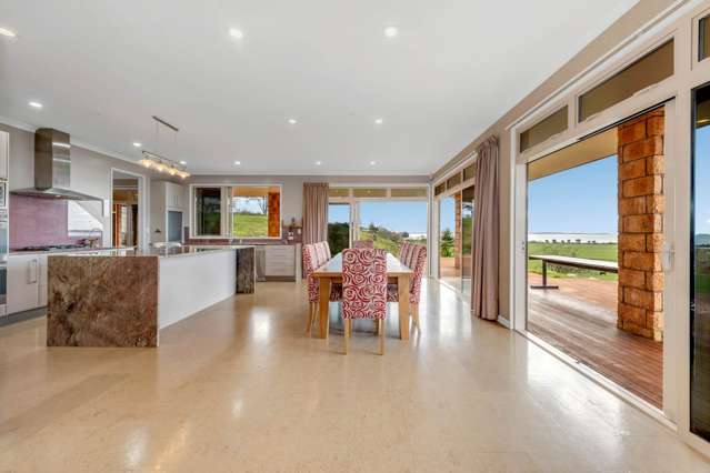 Whitford’s Grand Estate
