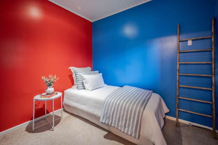 13 Selwyn Avenue Akaroa_13