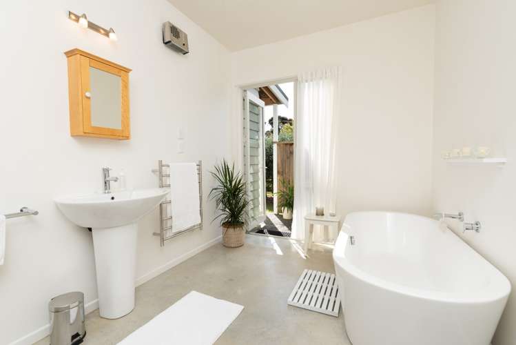 Address withheld 10334_9