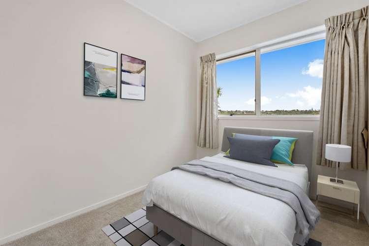 1/12 Hollyhock Place Browns Bay_10