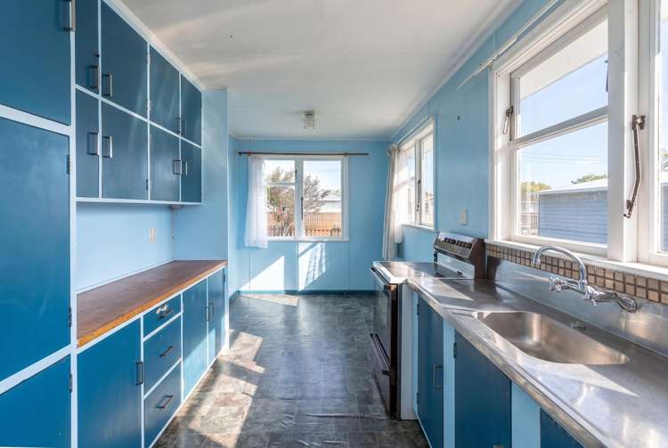 33 Stuart Crescent Masterton_11