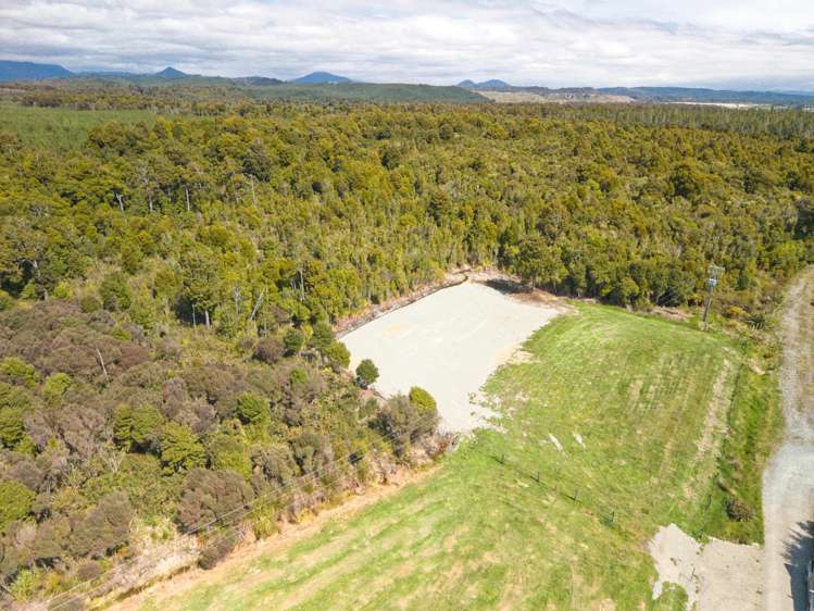 8 Chesterfield Road Awatuna_22