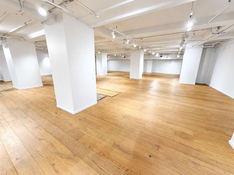 Unit B/210A Queen Street City Centre_1