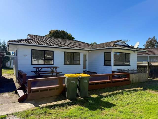 21 Silverstone Place, Henderson