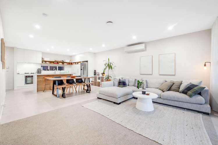 22 Brookview Drive Flat Bush_2