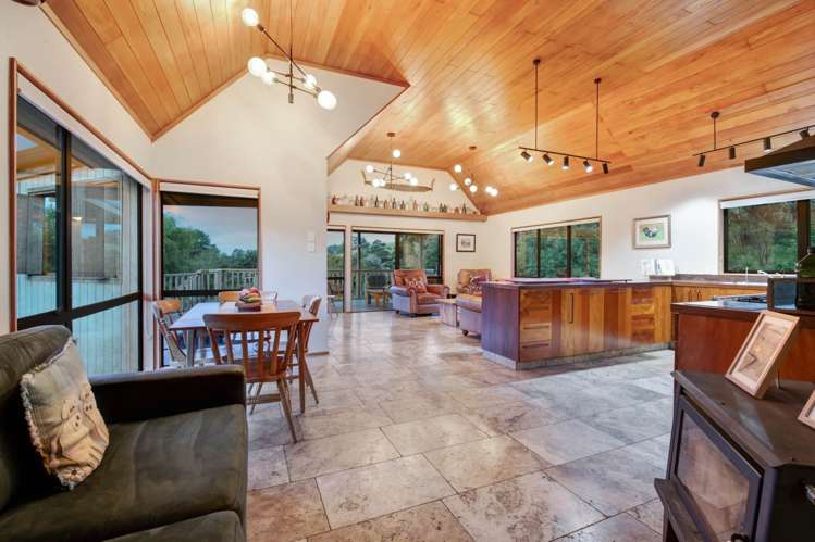 275 Inland Road Helensville_8