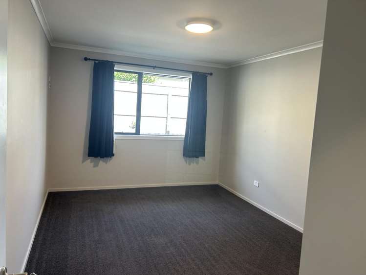 10 Les Wakefield Road 11192_11