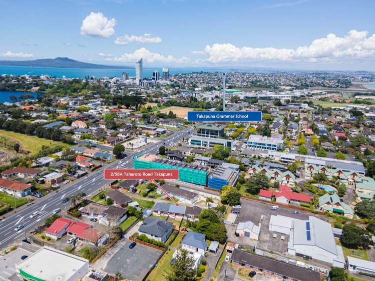 2/58a Taharoto Road Takapuna_13