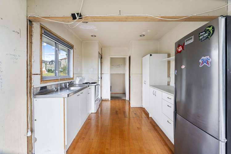 103a Roberts Road Te Atatu South_7