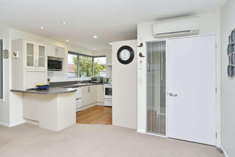 15 Chedworth Avenue Bishopdale_8