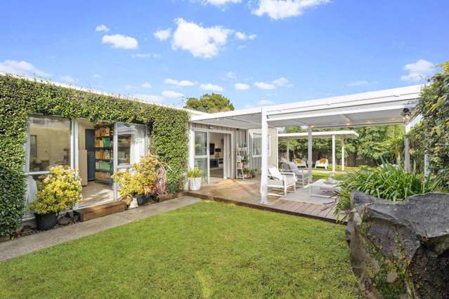 90 Crawford Avenue Mangere Bridge_2