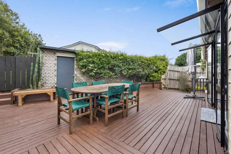 16 Albatross Road Red Beach_9