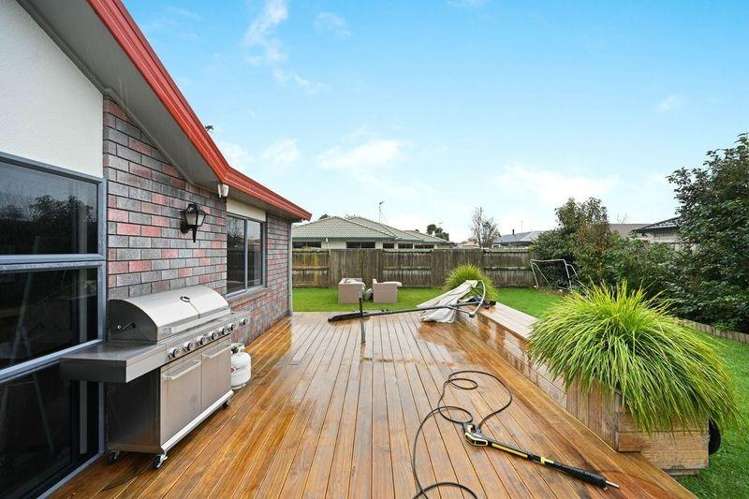 60 Bouverie Crescent 2743_3