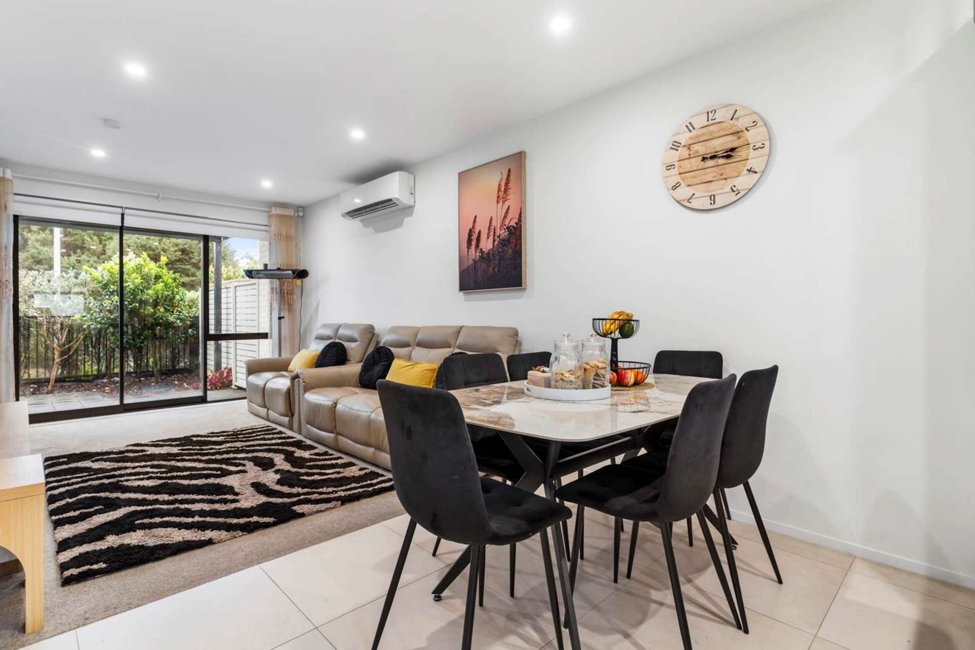 16 Rorida Lane Flat Bush_0