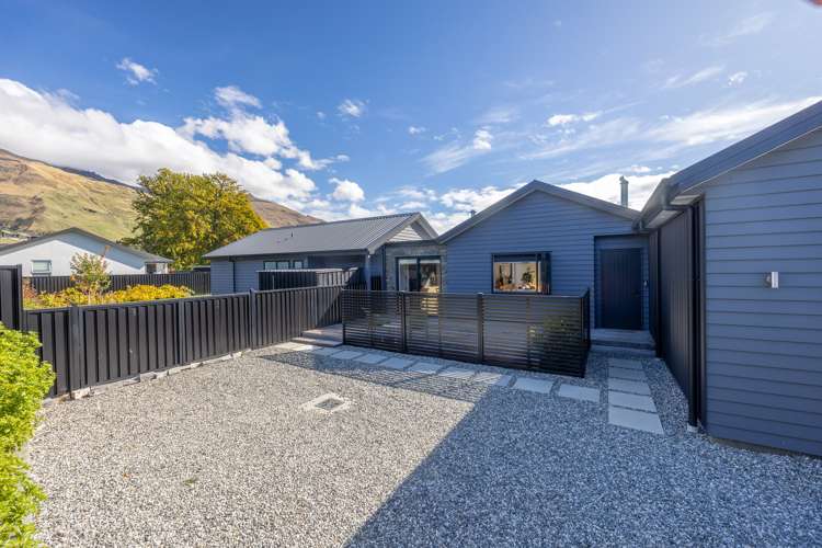 29 Little Alpha Loop Wanaka_20