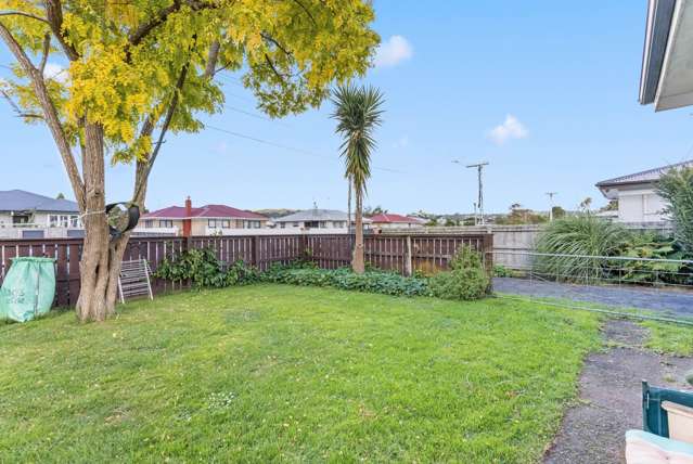 1/35 Rollerson Street Papakura_3