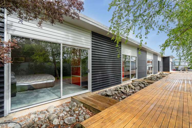 39c Harley Street Masterton_1