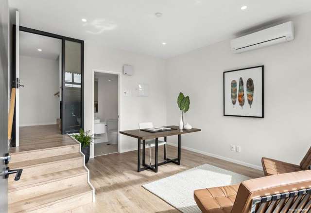 10 Central Road 1703_3