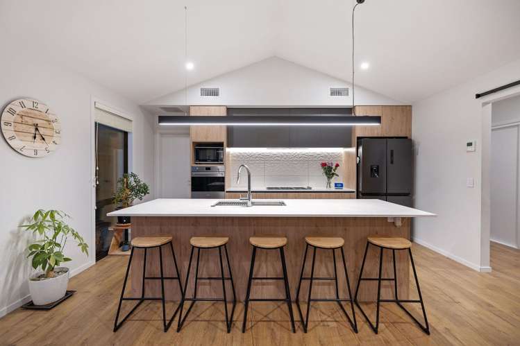 55 Cheviot Street Jacks Point_19