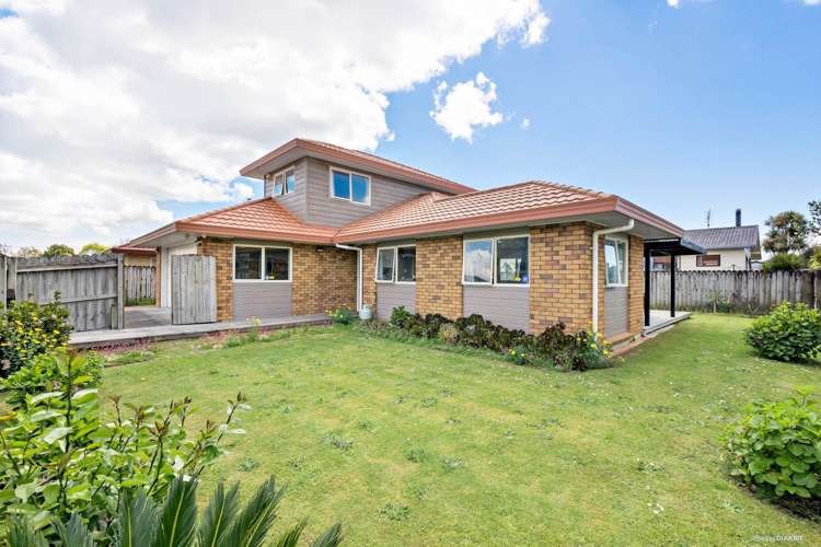 2 Yang Place Papakura_9