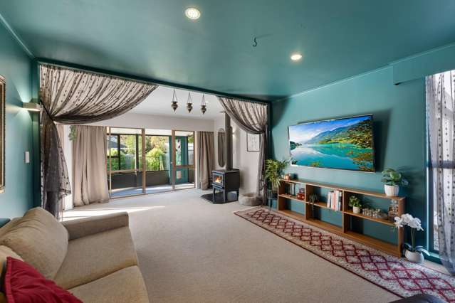 7 Waikare Road Raumati Beach_1