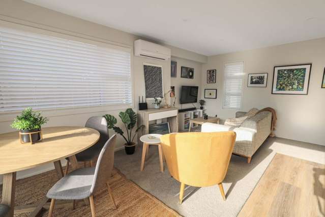 53 McGrath Way Taita_3