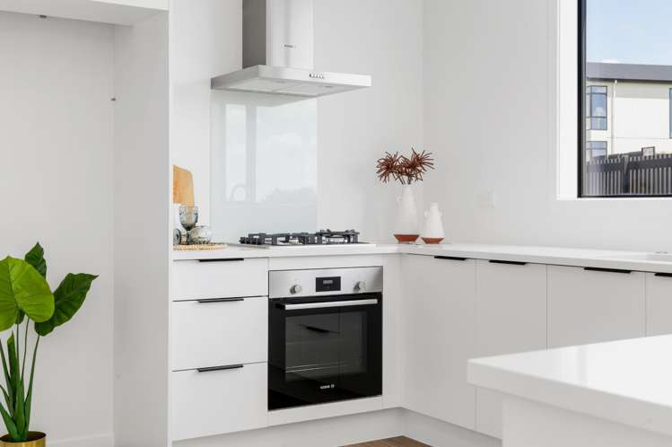 1/17 Halo Green Peacocke_9