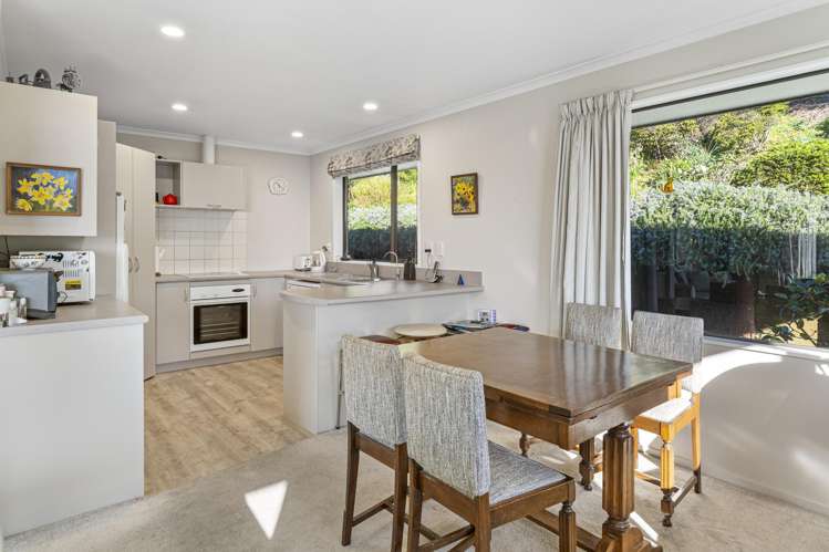 55 Washbourn Drive Richmond_9