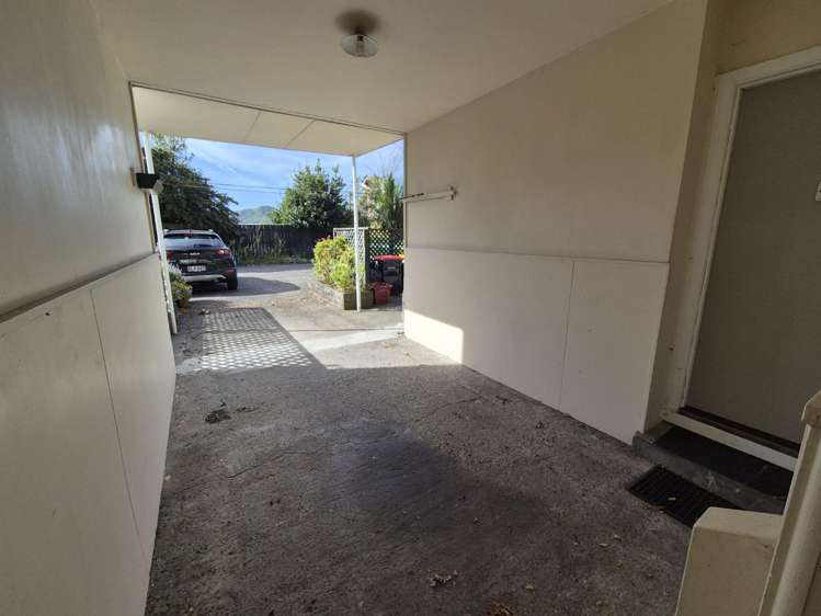 1/37 Devon Street Picton_8