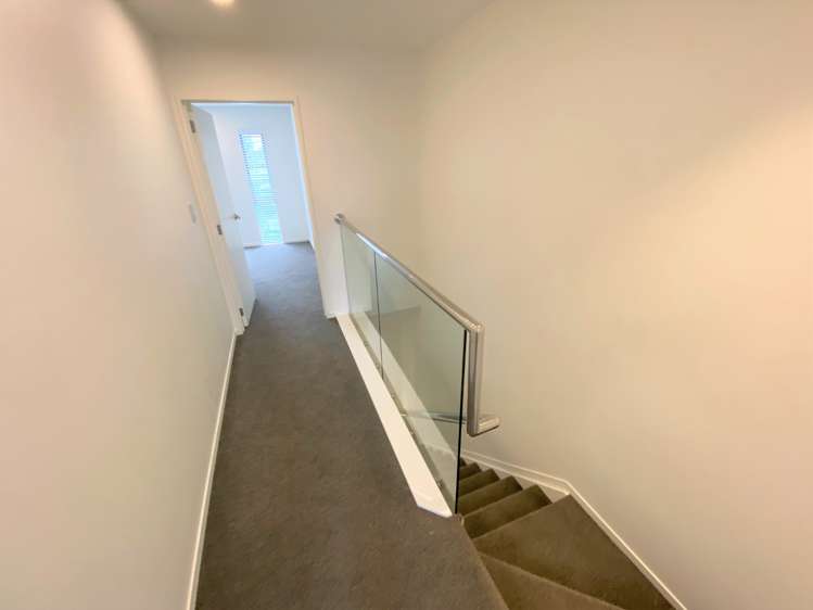 7 Waru Lane Te Atatu Peninsula_14