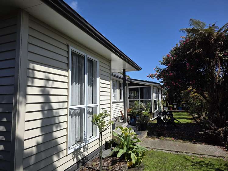 3 Dents Road Kaniere_18