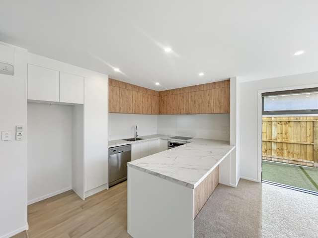 420B Tremaine Avenue 10930_1