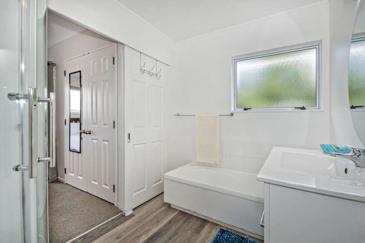 32 Ridgeway Drive Kamo_7