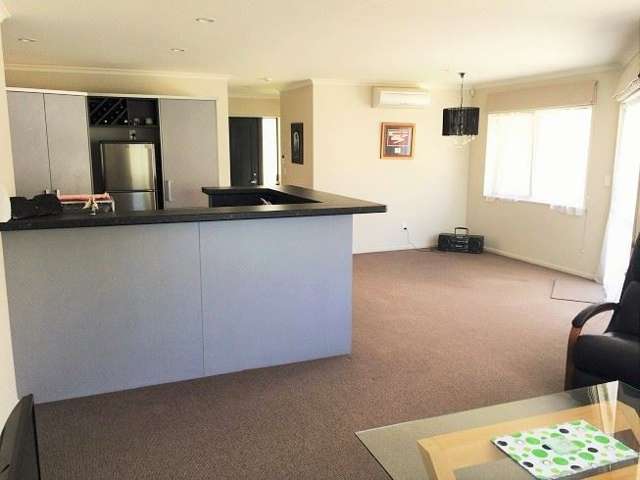 39 King Charles Drive Kingsley Heights_3