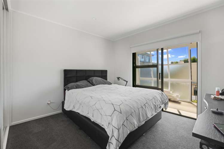 1/4 Cecil Road Milford_8