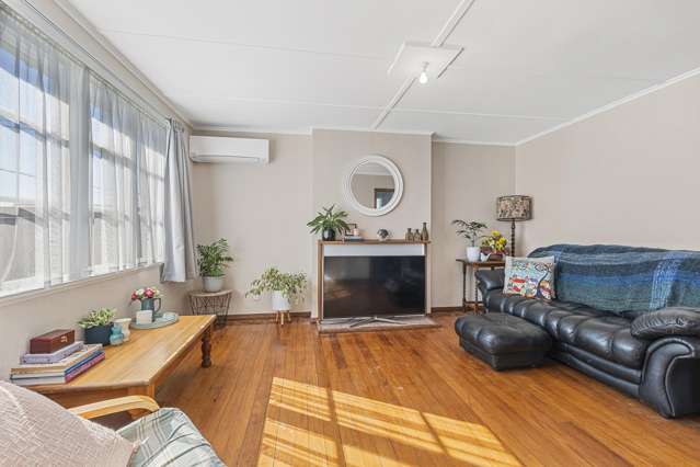 38-40 Parris Street Waitara_4