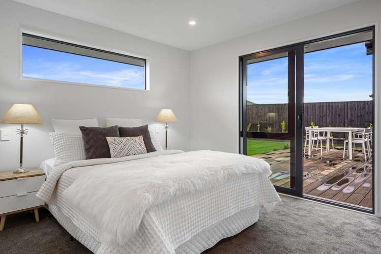 64 Blunden Road Lincoln_9