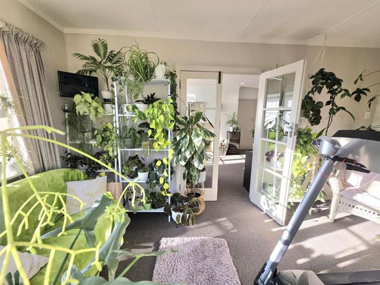 8 Kelvin Street South Hill_13