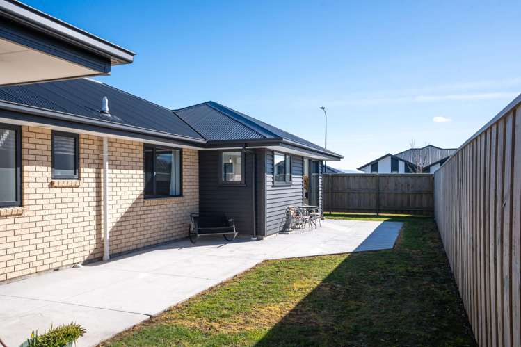 4 Mehrtens Crescent Woodend_18