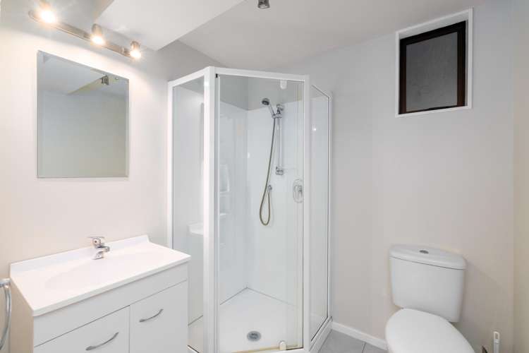 4 James Drive Diamond Harbour_32