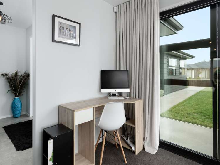 28 Goodwin Crescent Pyes Pa_11