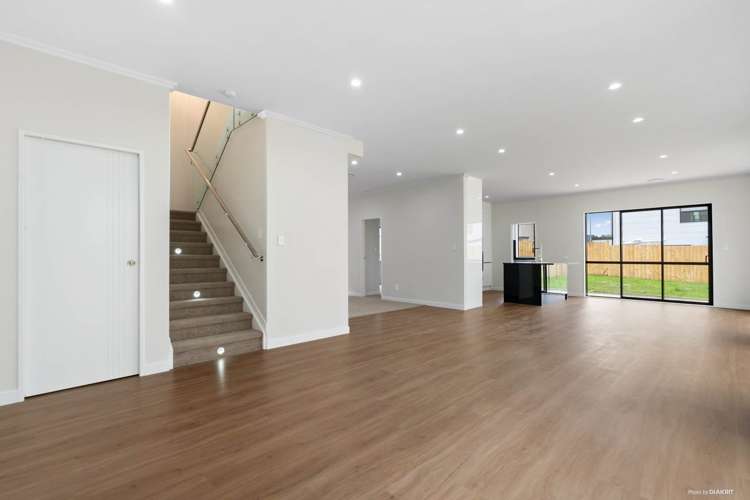 5c Listack Drive Flat Bush_6