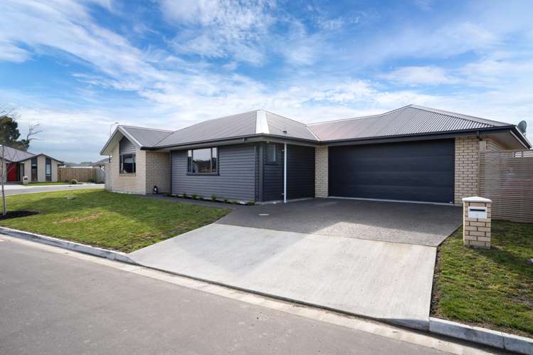 4 Mehrtens Crescent Woodend_1