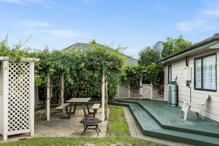 809 Collinge Road Mayfair_17