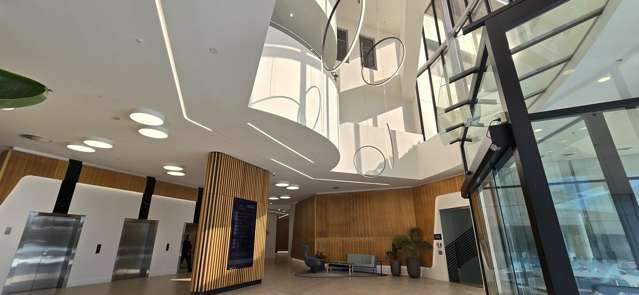 1-7 The Strand Takapuna_1